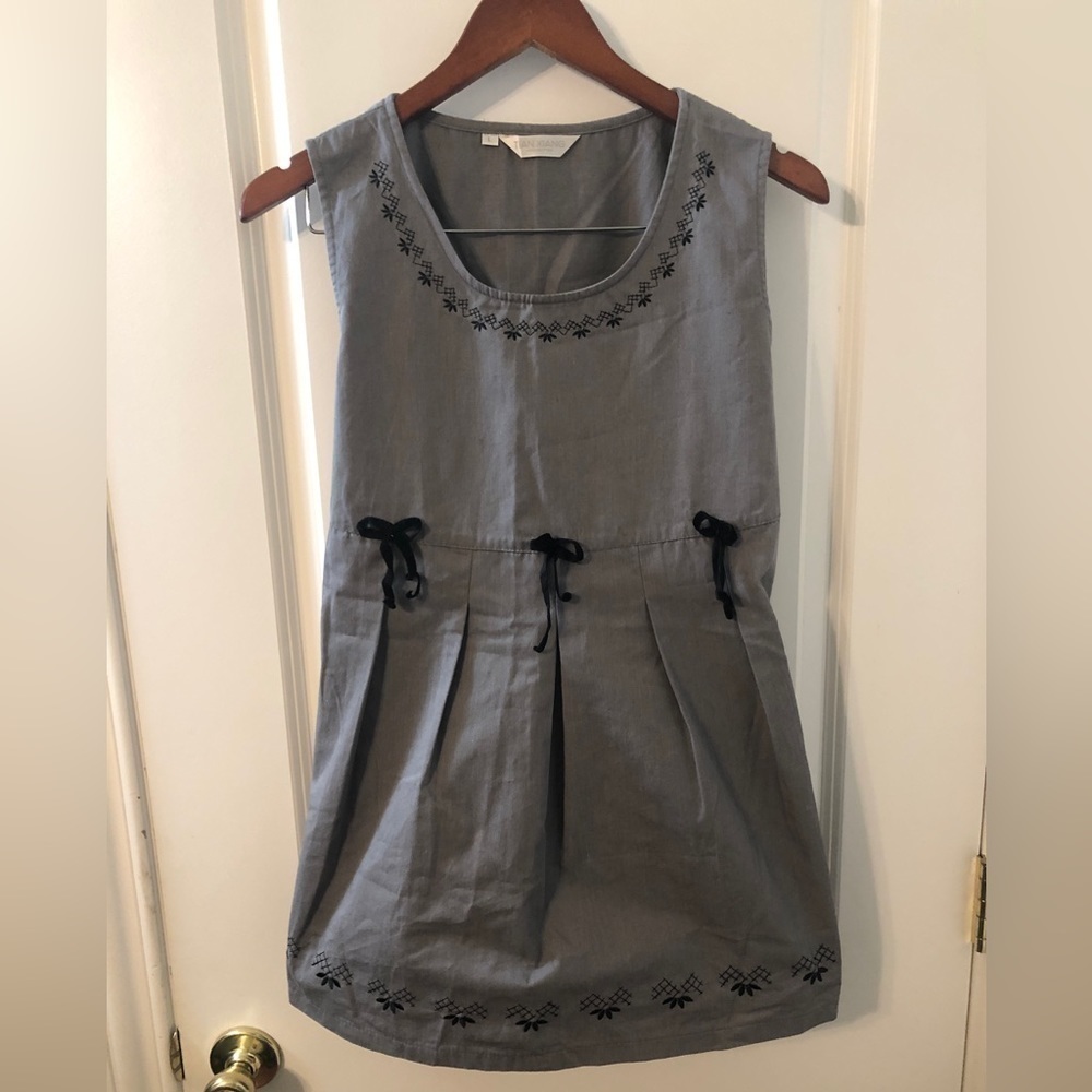 TIAN XIANG 🌸🐝 NWOT 👶🏻 Women’s Tunic Maternity Top 🐣 w/ Zippered Side Size L